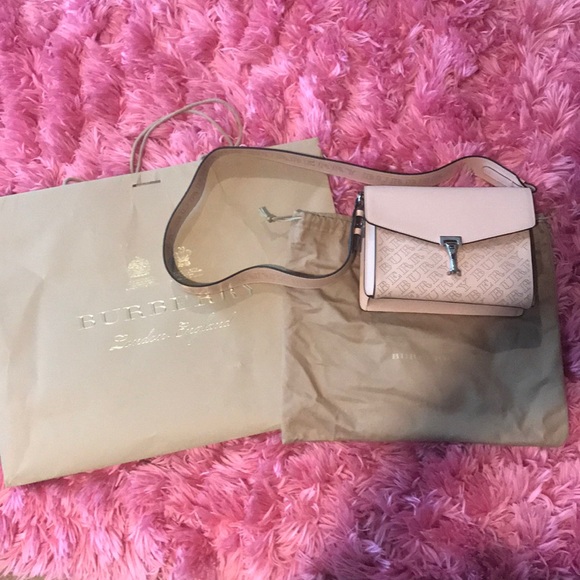 burberry handbags 2018